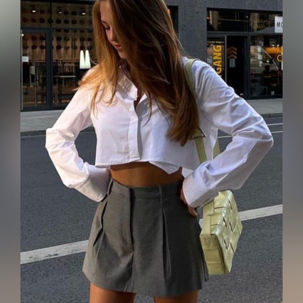Oversize Cropped white blouse